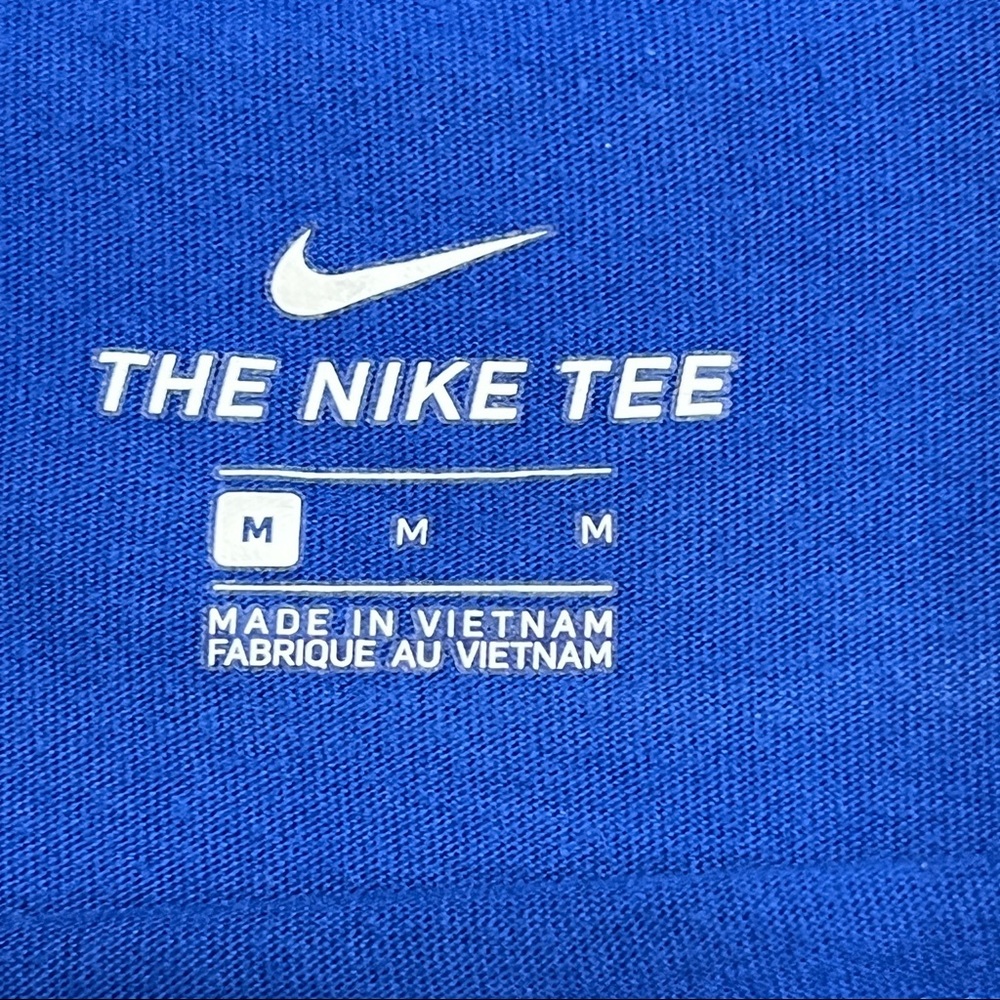 NIke Air Basketball Themed “Nike Tee” Short Sleeve Shirt - Picture 5 of 6